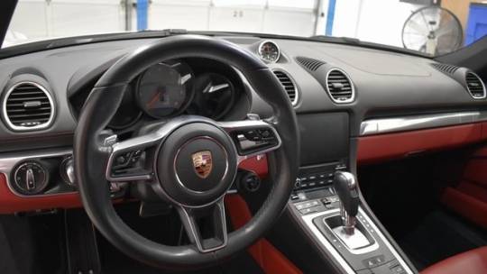 2017 Porsche 718
