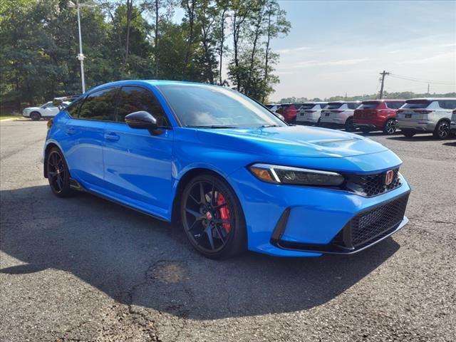 2023 honda civic type r base