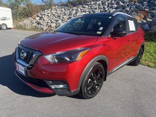 2020 nissan kicks sr