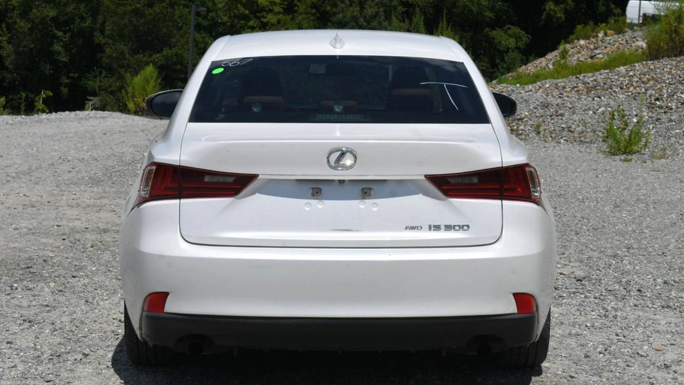 2016 lexus is 300 base