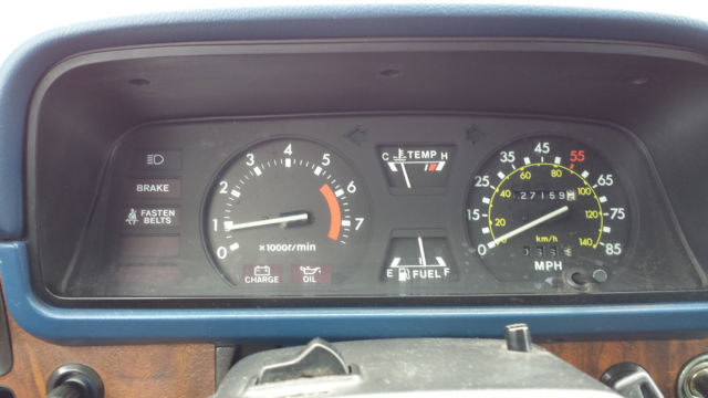 1982 toyota sr5 pickup truck