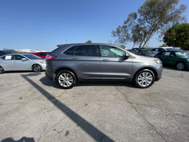 2022 ford edge titanium