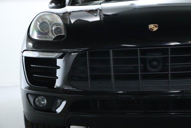 2017 porsche macan base