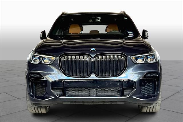 2022 bmw x5 m50i