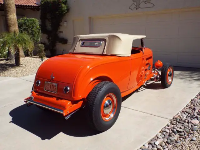 1932 ford roadster street rod hemi-powered award winner