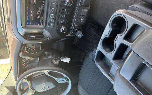 2022 chevrolet silverado 1500 limited custom trail boss