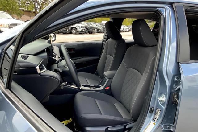2024 toyota corolla hybrid le