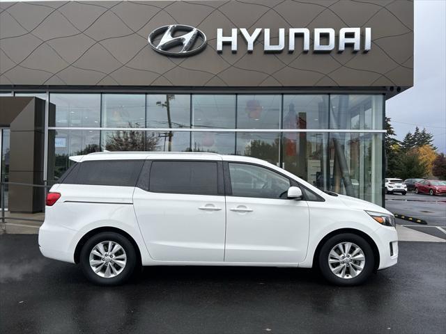 2015 kia sedona lx