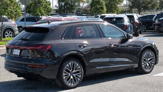 2024 Audi Q8 e-tron
