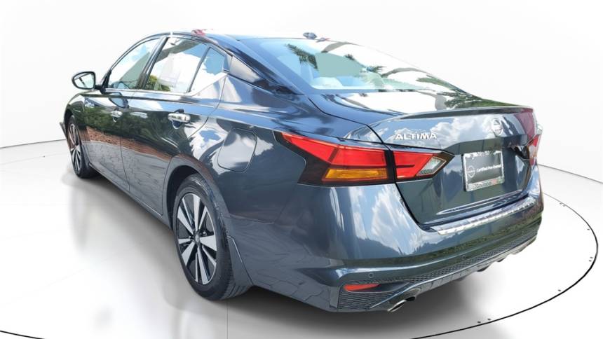 2022 nissan altima 2.5 sl