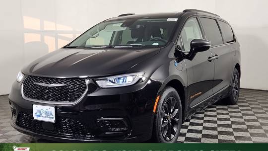 2024 Chrysler Pacifica