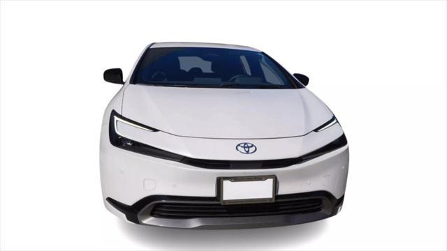 2024 toyota prius xle