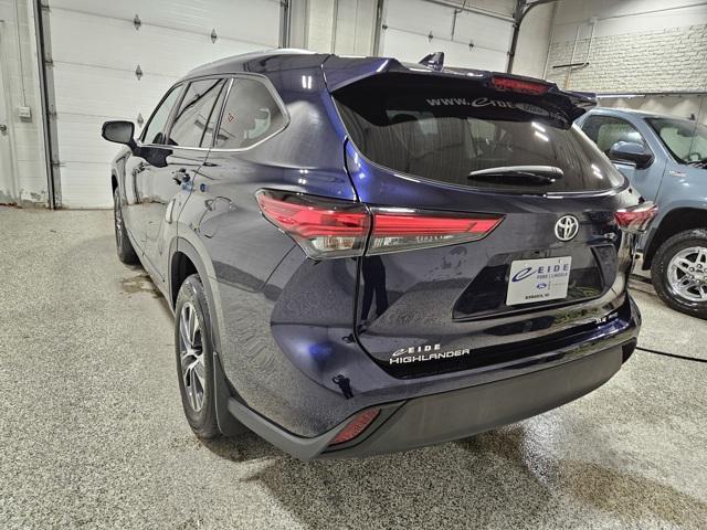 2020 toyota highlander xle
