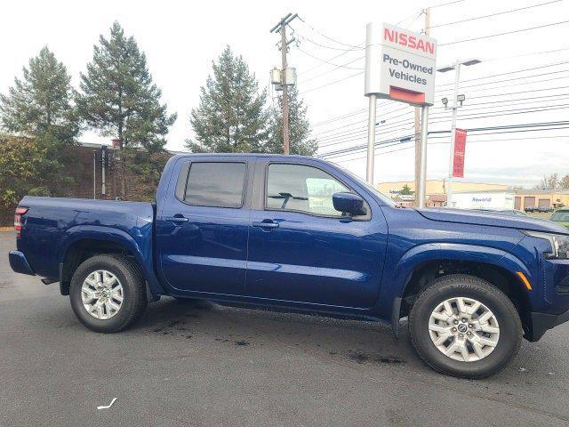 2022 nissan frontier sv