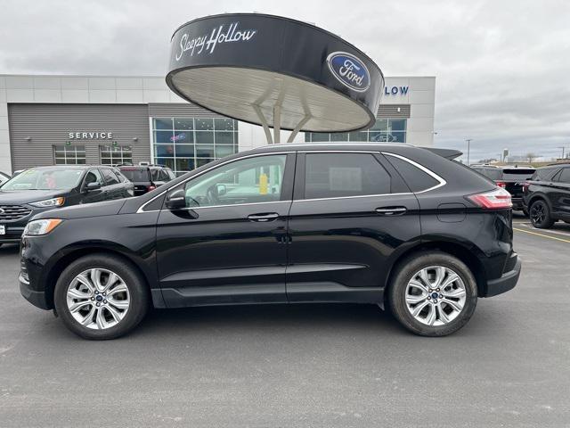 2022 ford edge titanium