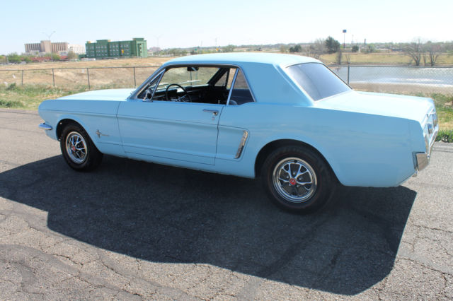 1964 1/2 mustang "d" code (early production)