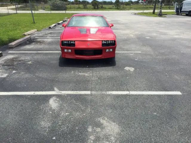 1987 chevrolet camaro z28 5 speed