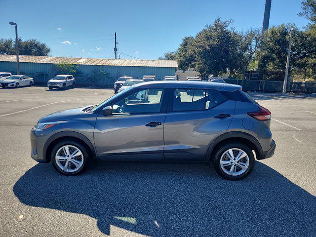 2021 nissan kicks s