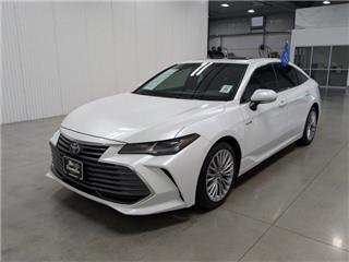 2021 Toyota Avalon hybrid limited