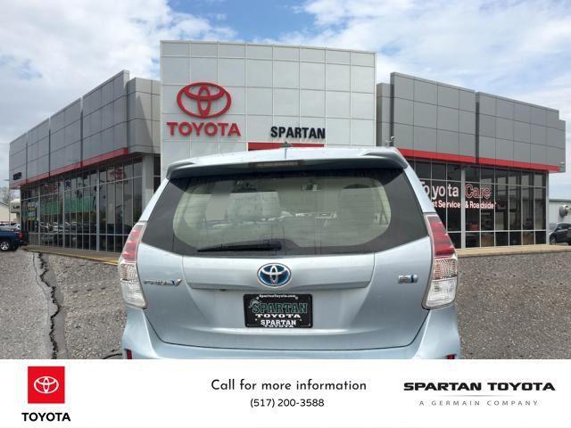 2016 toyota prius v three