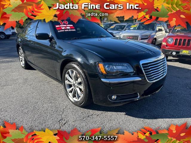 2014 chrysler 300 s