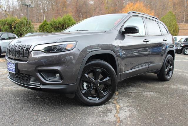 2023 jeep cherokee altitude lux
