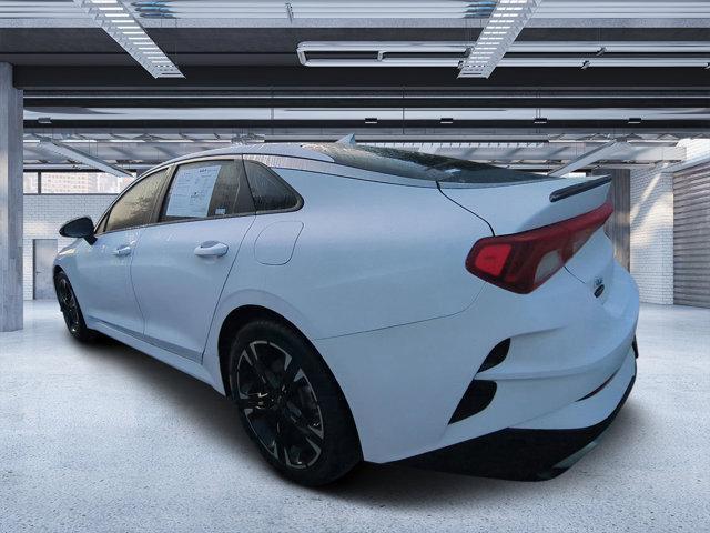2022 kia k5 gt-line