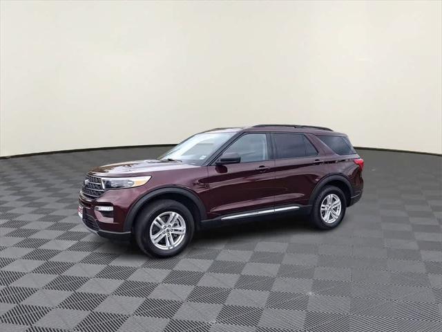 2022 ford explorer xlt