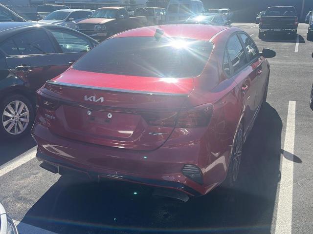 2023 kia forte gt