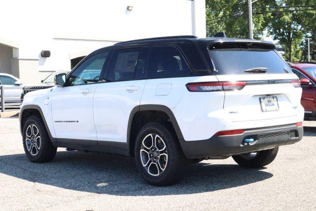 2023 jeep grand cherokee 4xe trailhawk