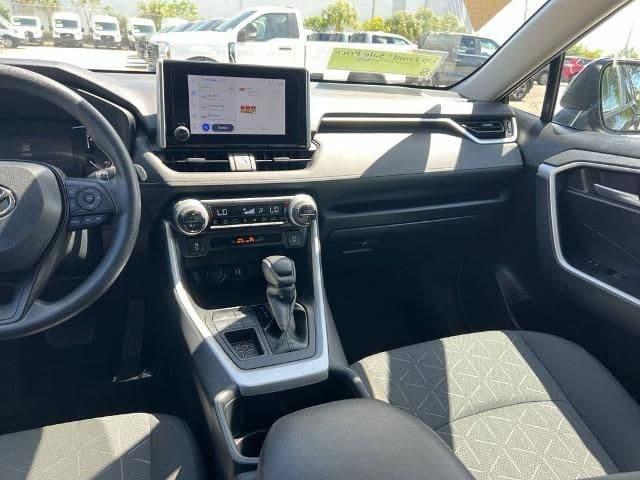 2023 toyota rav4 xle in west palm beach, florida