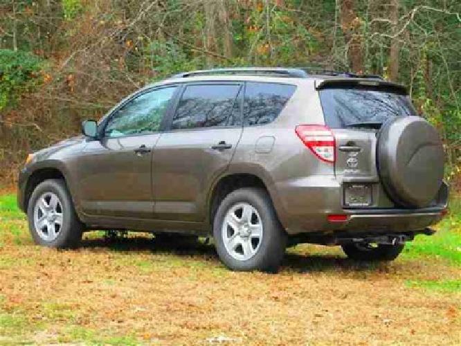 2012 toyota rav4 4dr fwd le in gloucester, va