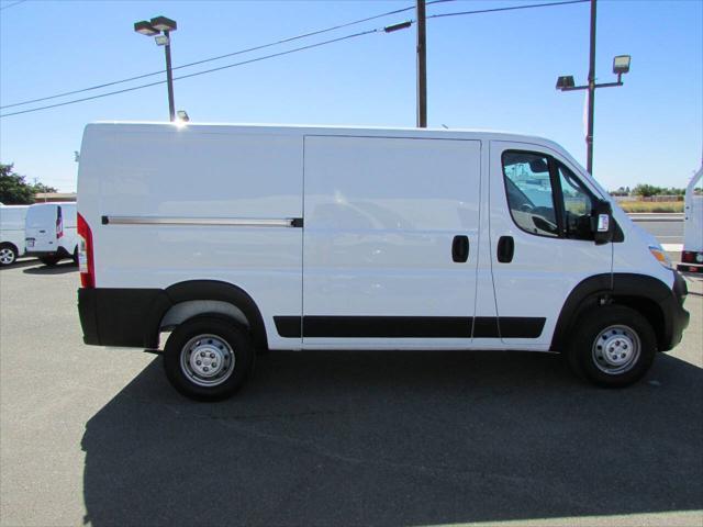 2023 ram promaster 2500 base
