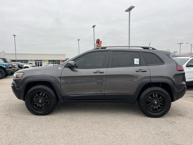 2020 jeep cherokee trailhawk