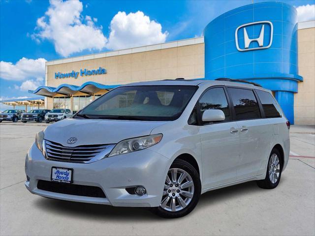 2011 toyota sienna limited