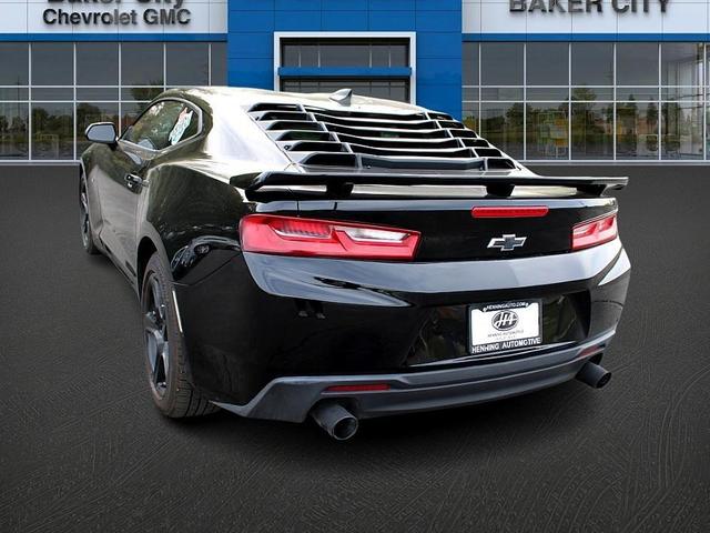 2017 chevrolet camaro 1lt
