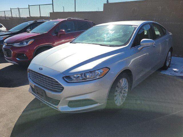 2016 ford fusion hybrid se