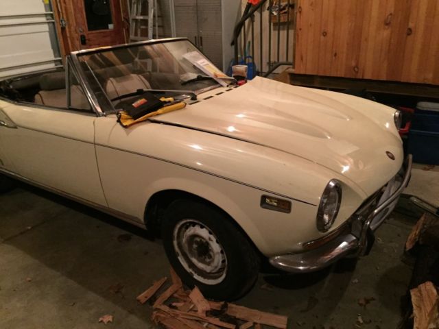 1974 fiat spider - 124 37,000 miles