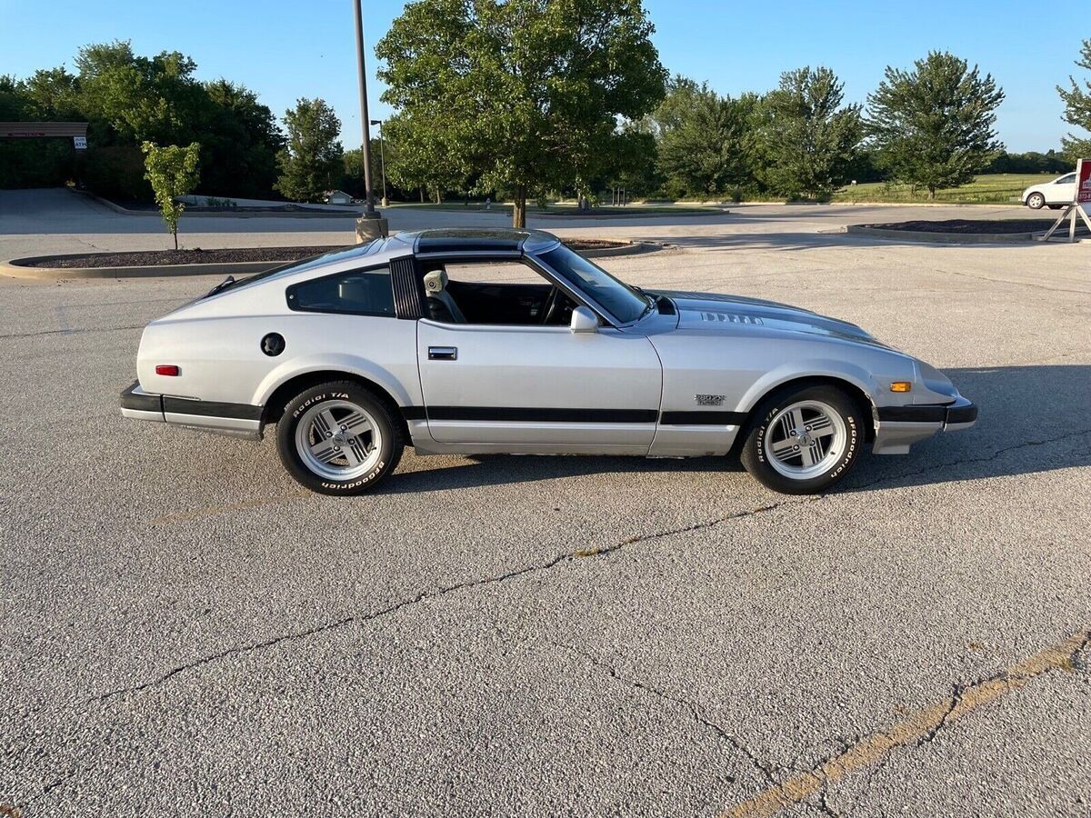 1982 nissan 280zx coupe grey rwd automatic turbo