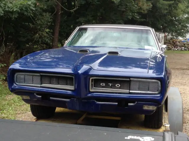 1968 pontiac gto nice condition w/ hideaway headlights,matching #eng. rare bird