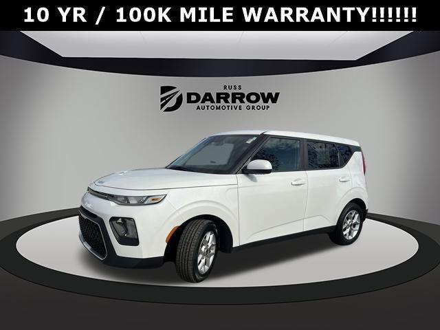2022 kia soul lx