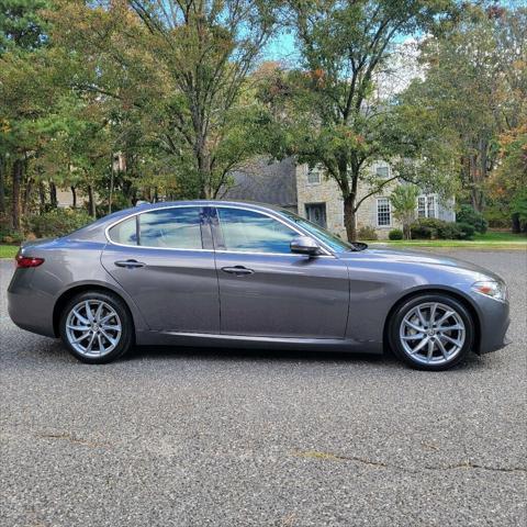 2017 alfa romeo giulia base