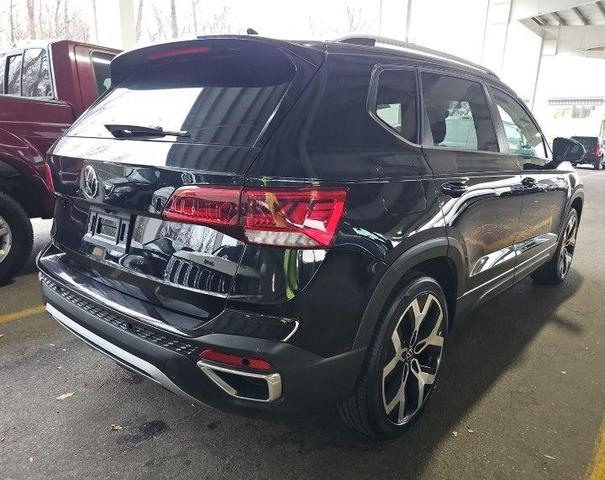 2022 volkswagen taos 1.5t sel