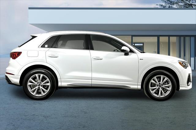 2022 audi q3 45 s line premium