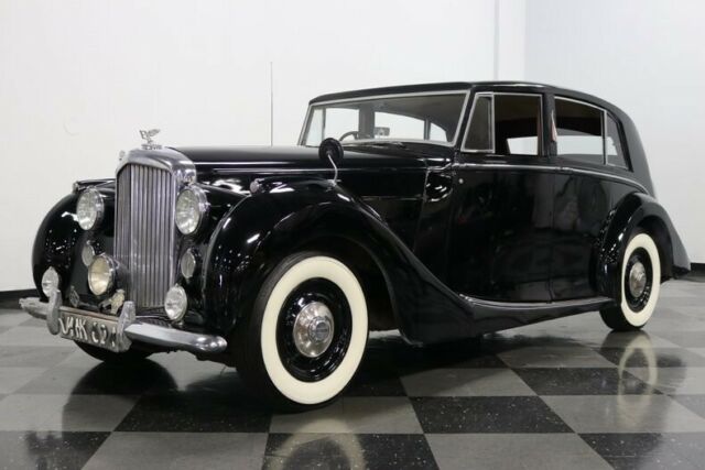 beautiful vintage bentley! stock w/ 4.25l inline six, 4 spd manual, nice in/out!