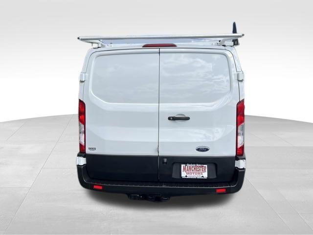 2020 ford transit-150 base