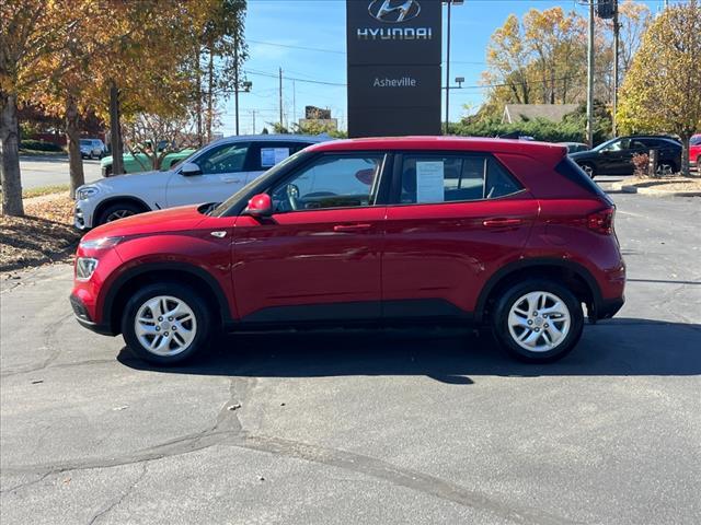 2021 hyundai venue se