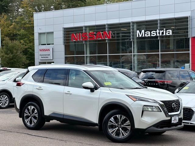 2021 nissan rogue sv