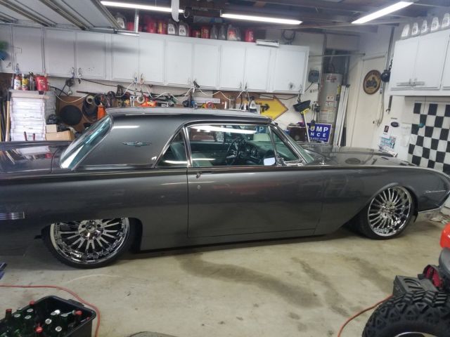 1962 ford thunderbird base hardtop 2-door