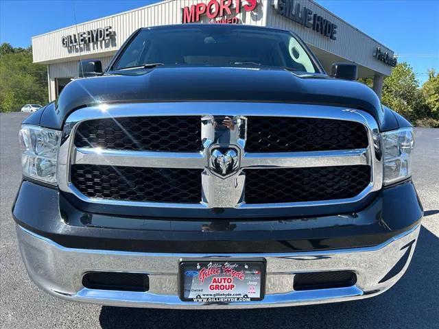 2022 ram 1500 classic slt